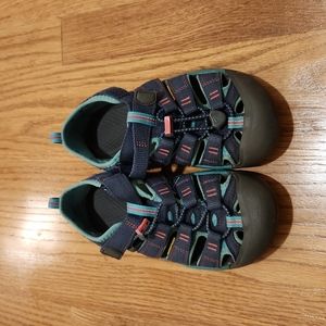 Keen Newport size 2